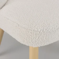 Agathe - fauteuil pieds en bois et en tissu bouclette blanc