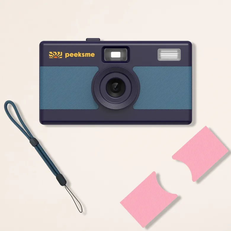 Appareil photo peeksme bleu + 1 paire de clips rose + 1 lanière bleue