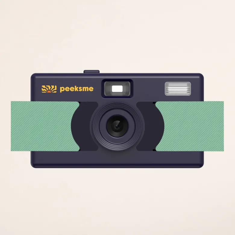 Appareil photo peeksme vert + 1 paire de clips bleu + 1 lanière bleue