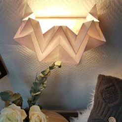 Applique murale origami en papier