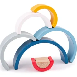 Arches arc-en-ciel en bois