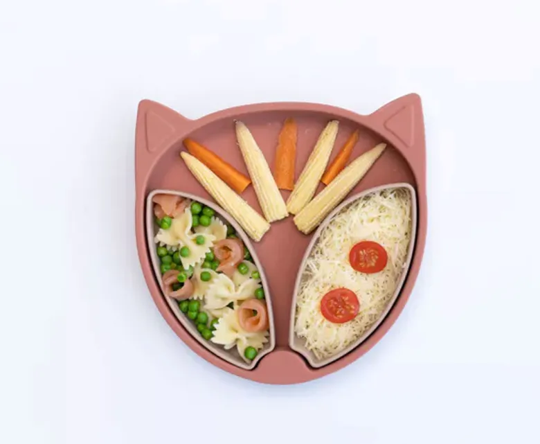 Assiette à compartiments ventousée