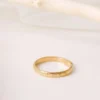 Bague ajustable anneau simple gravure florale - flore