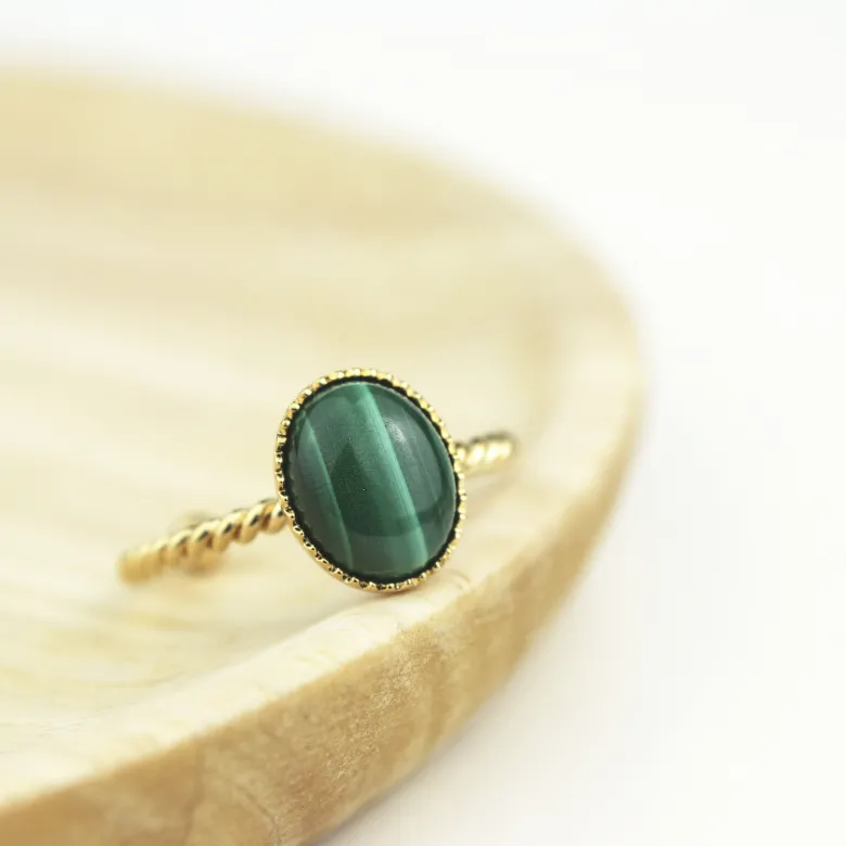 Bague torsadée ovale pierre malachite