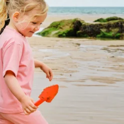 Bêche de plage écologique rose