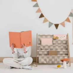 Bibliothèque en tissu recyclé damier beige