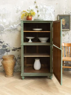 Blandine, l'armoire en bois n°441