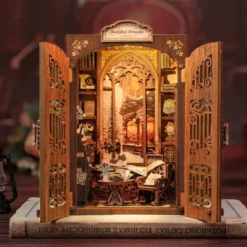 Bookshop memories - maquette booknook serre-livre