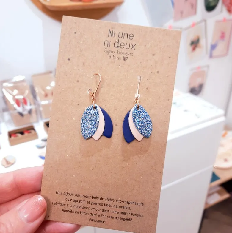 Boucle d'oreille bois chouchous sirène