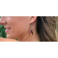Boucles d'oreille en bois multicolore