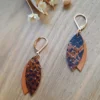 Boucles d'oreilles mini-pétale caramel