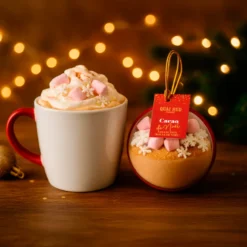 Boule de Noël chocolat chaud à préparer