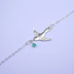 Bracelet argent 925, oiseau hirondelle, perle vert d'eau