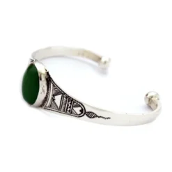 Bracelet touareg médaillon vert