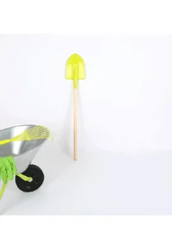 Brouette avec outils de jardin