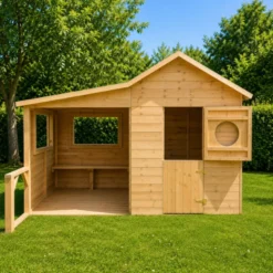 Cabane en bois traité avec préau et banc