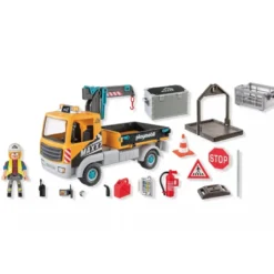 Camion de chantier avec grue