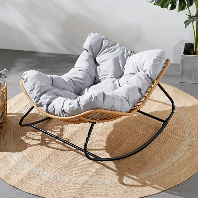 Canggu fauteuil à bascule en résine tressée coussin gris