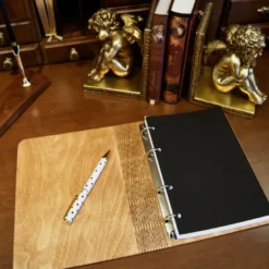 Carnet en bois voyage
