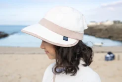 Casquette fille large visière certifiée anti-uv upf50+ et anti-chaleur