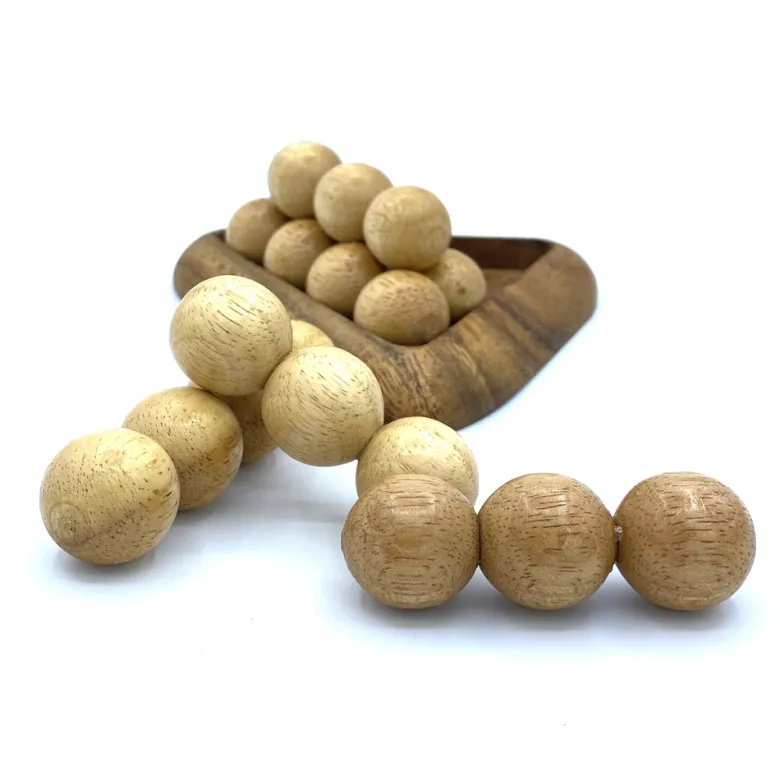 Casse-tête la pyramide de boules