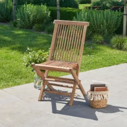 Chaise de jardin en teck huilé pliante