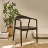 Chaise en teck massif noire