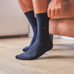 Chaussettes unies bleu marine