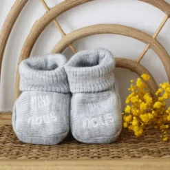 Chaussons naissance - mini nous #d5d5d5