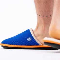 Chaussons velours bleu électrique t38-39