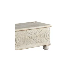 Coffre bois blanc - décoration