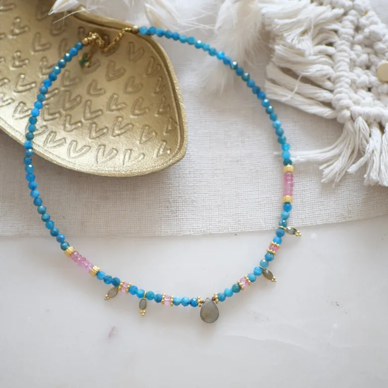 Collier niral apatite