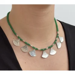 Collier shat shat touareg en argent et perles – bijou traditionnel