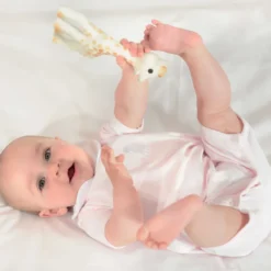 Combishort bébé rose 1