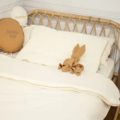 Couette et oreiller prêt à dormir