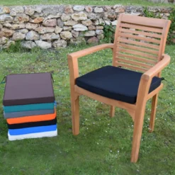 Coussin noir pour fauteuils fixes