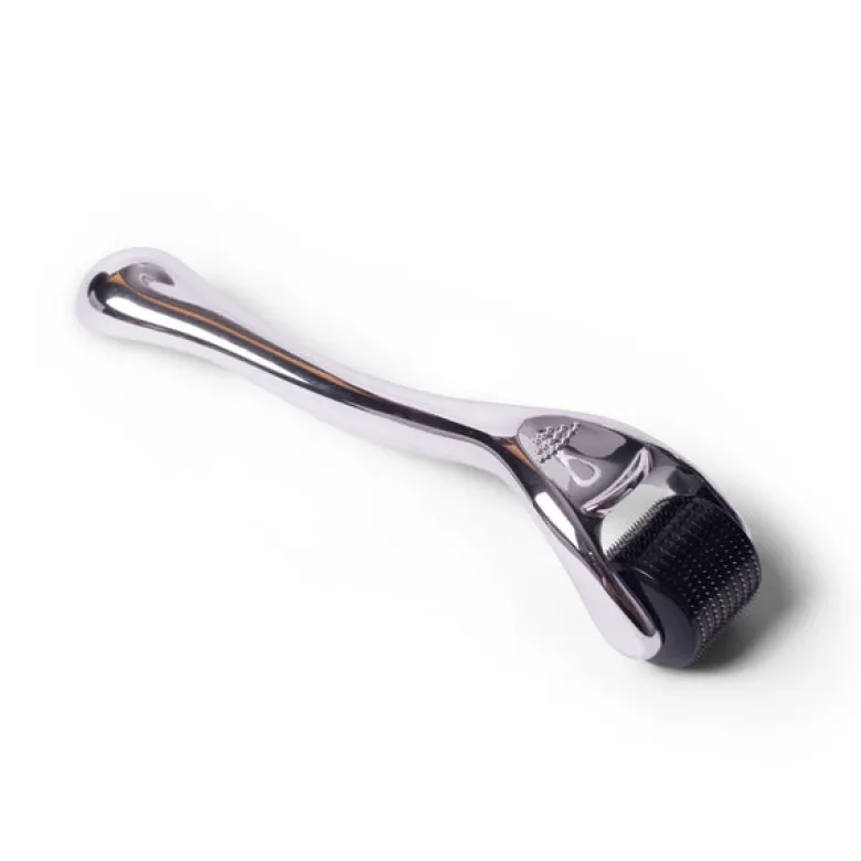 Derma roller a micro aiguilles