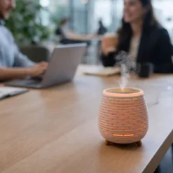 Diffuseur usb lina compact 3 pieds aspect bois jusqu'à 30 m²