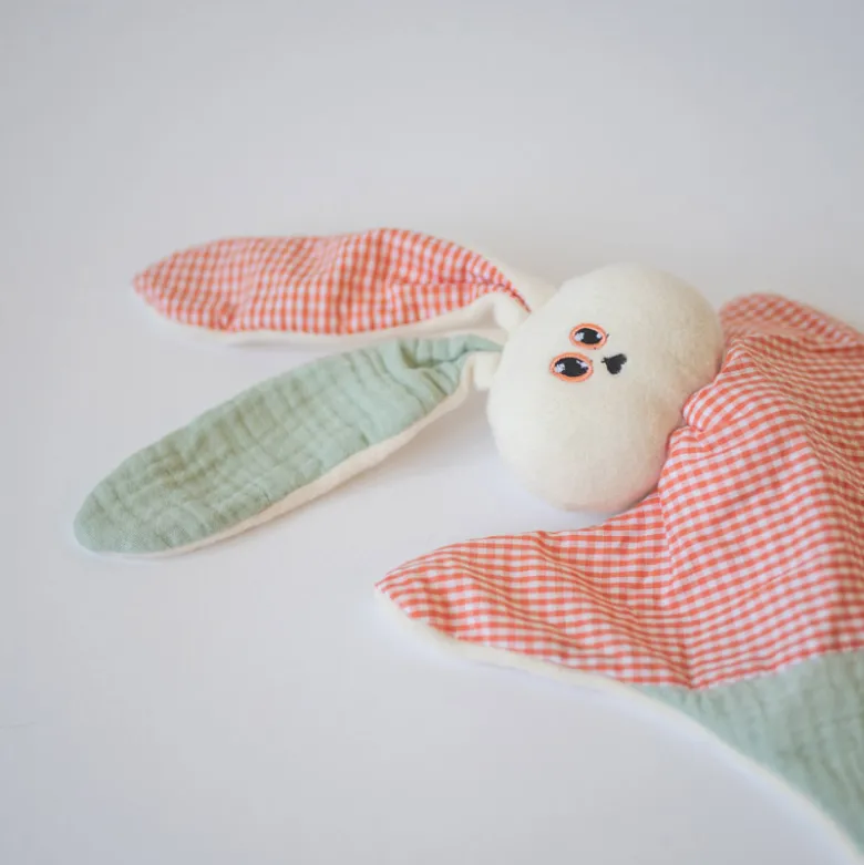 Doudou en coton bio gus