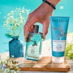 Eau de toilette cèdre bleu