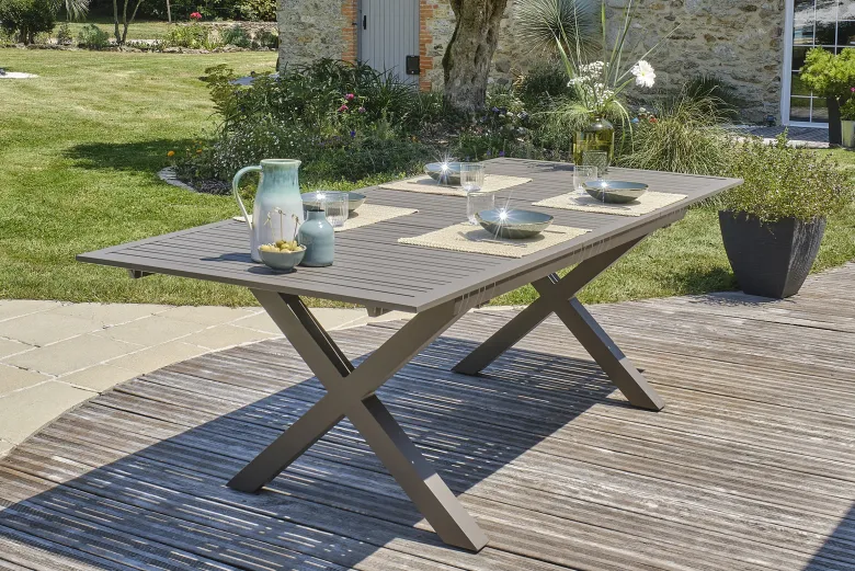 Ensemble repas de jardin 8 places en aluminium - quartz