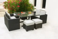 Ensemble repas encastrable 8 places en résine tresséee + housse - noir