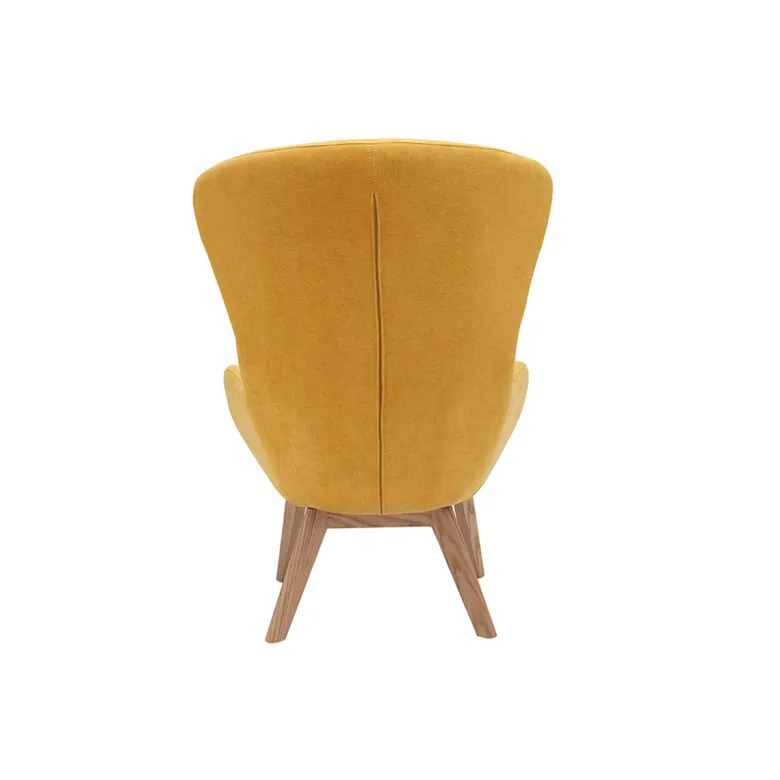 Fauteuil en tissu effet velours jaune moutarde et bois eskua