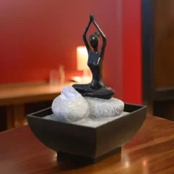 Fontaine yoga 2