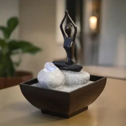 Fontaine yoga 2