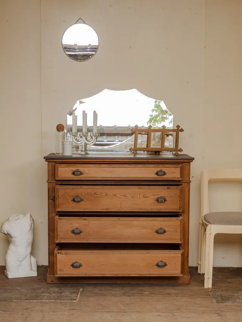 Garance, la commode en bois n°641