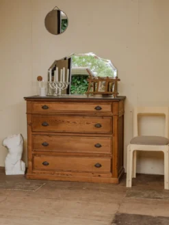 Garance, la commode en bois n°641