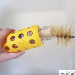 Goupillon biberon avec pinceau
