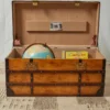 Grande malle en bois et métal n°241