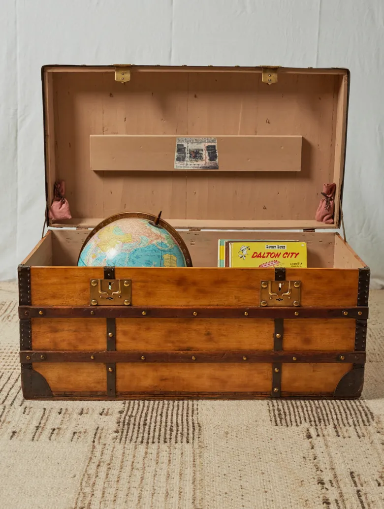 Grande malle en bois et métal n°241